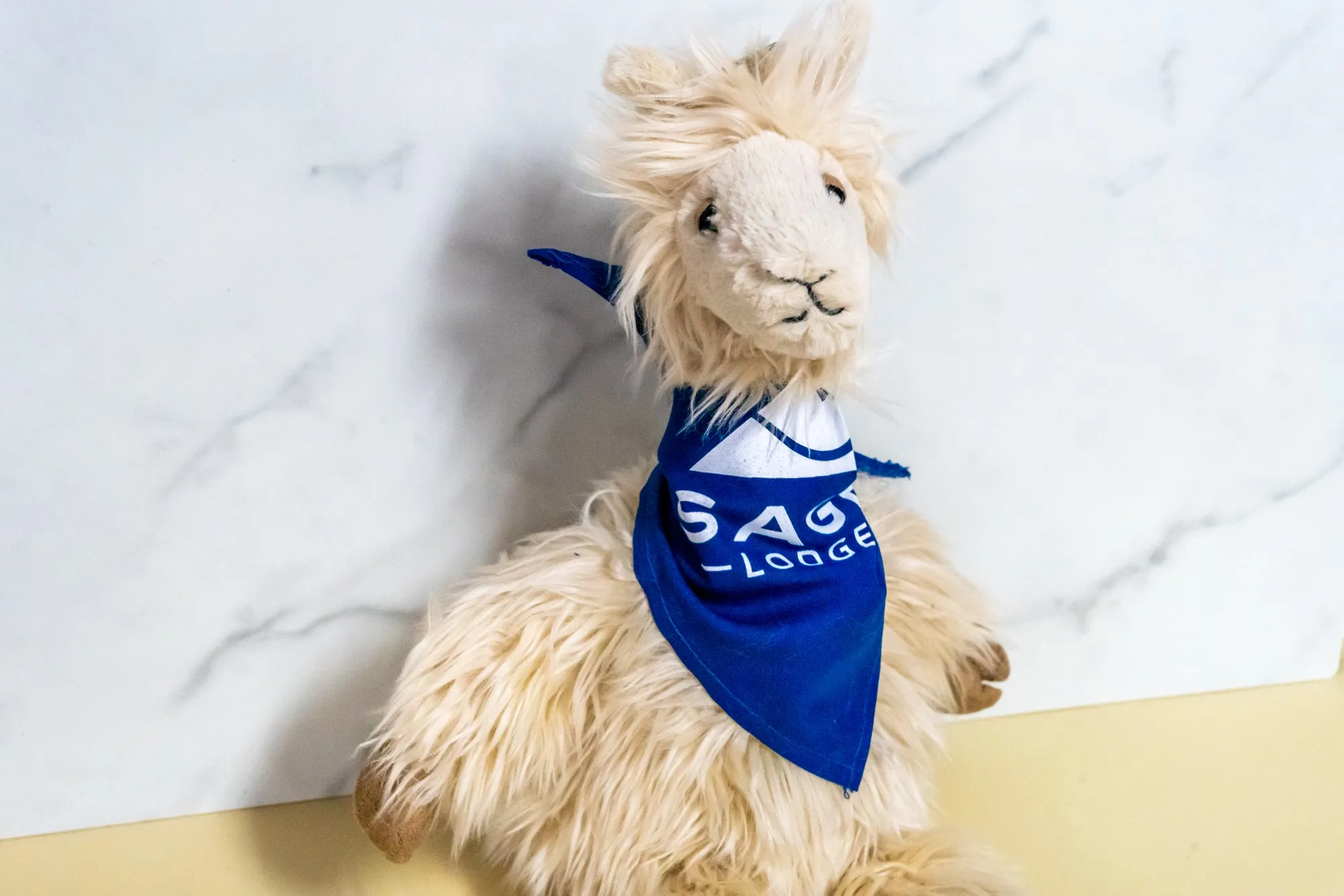 *JellyCat Luis Llama