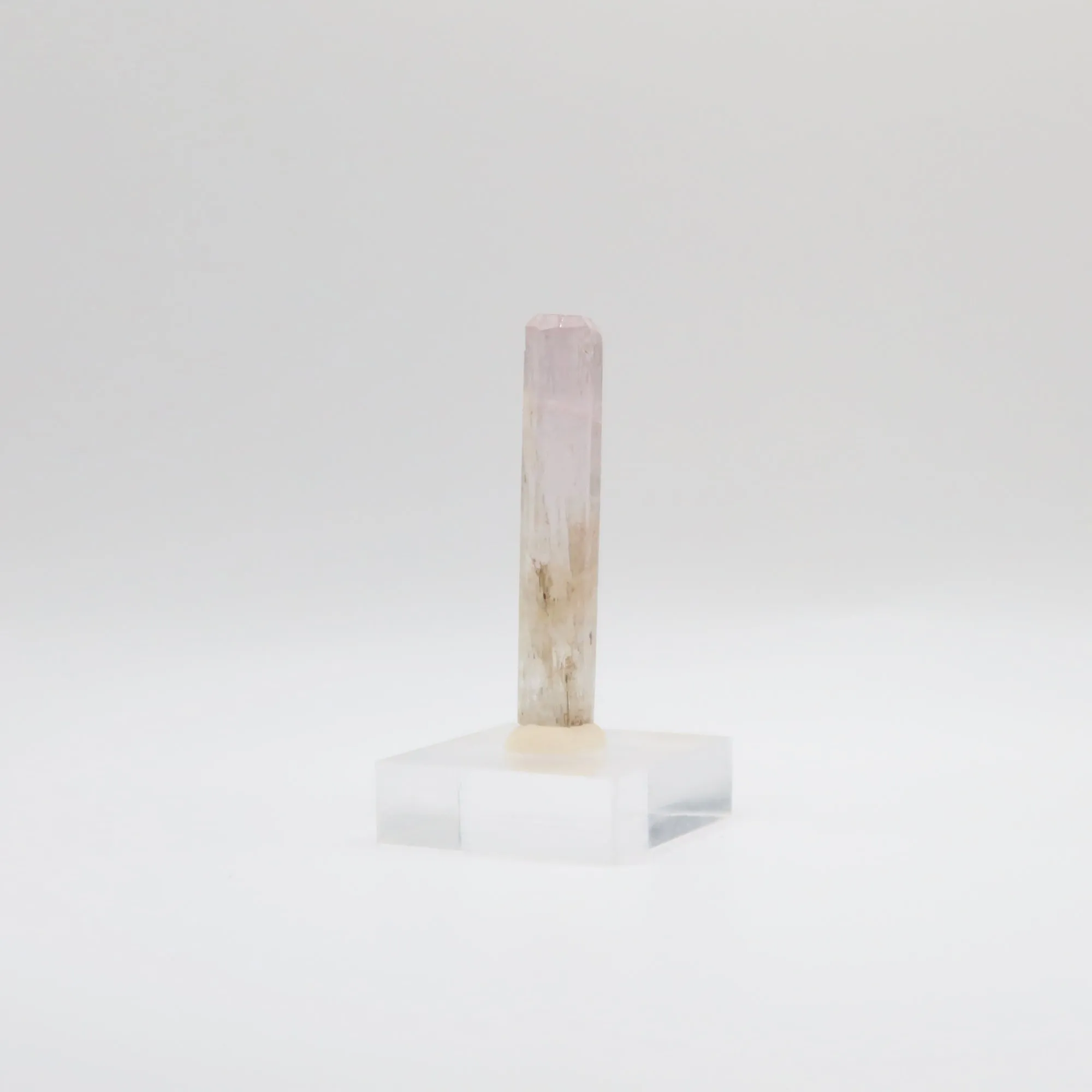 Kunzite (VI)