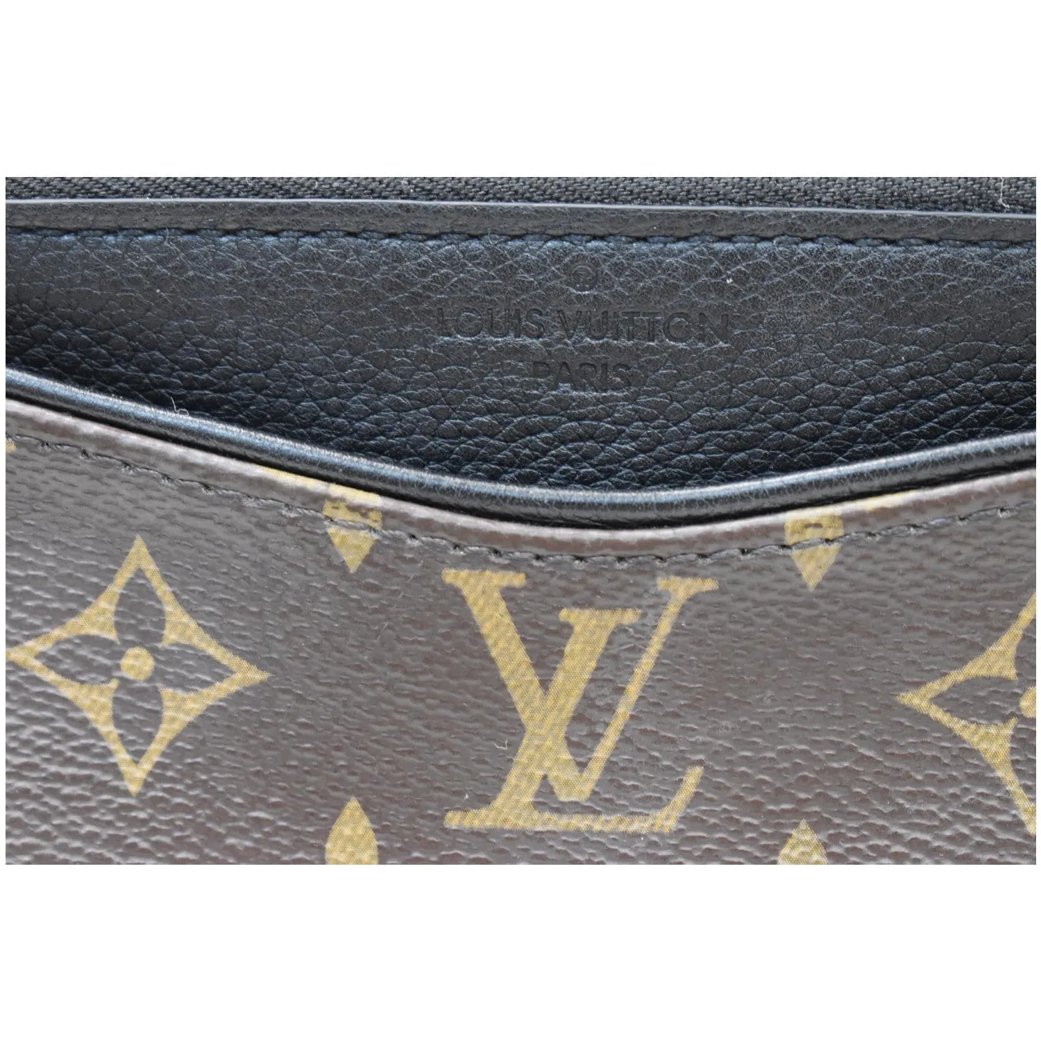 LOUIS VUITTON Pallas Monogram Canvas Beauty Case Cosmetic Bag Black