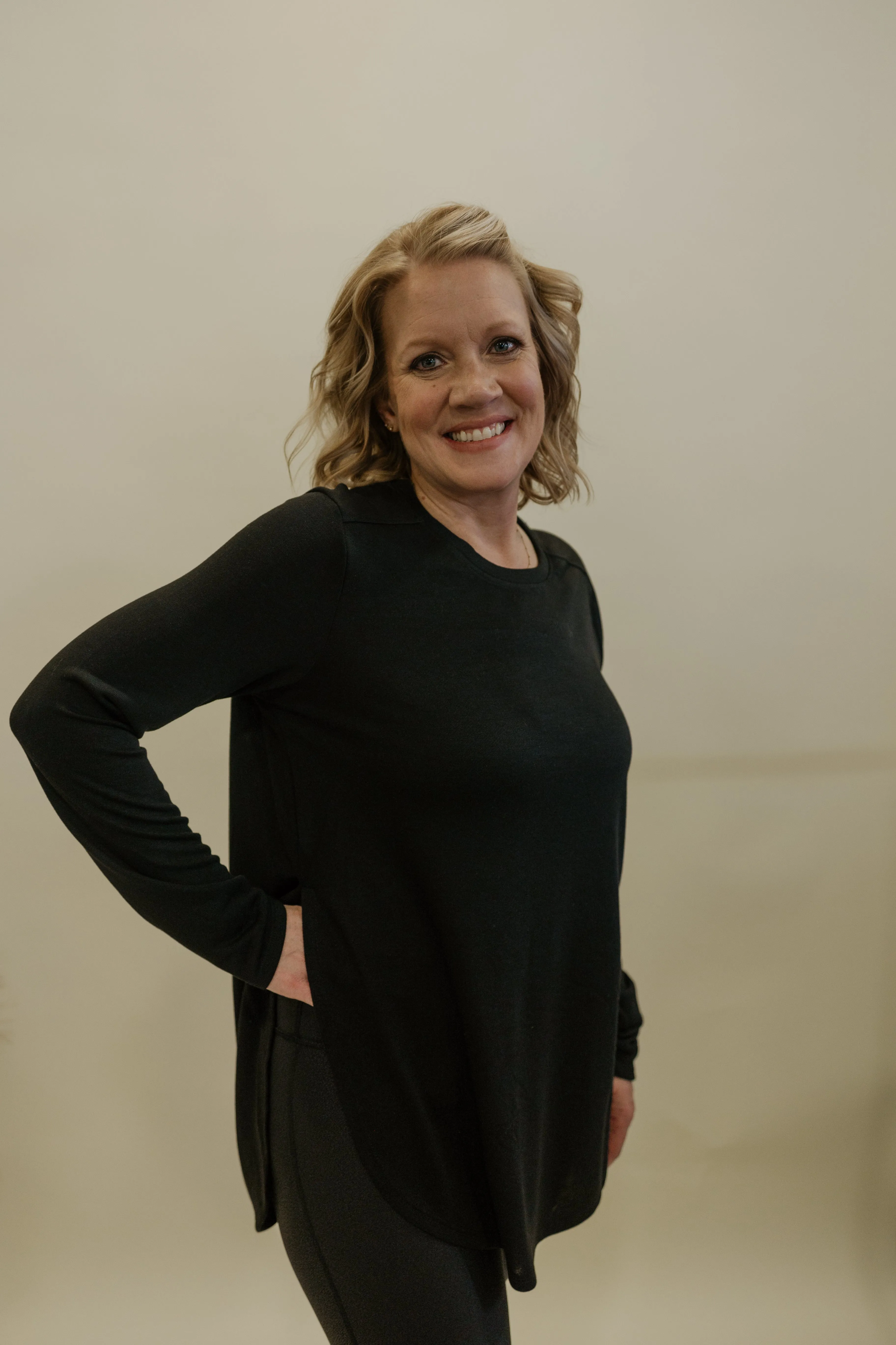 LYDIA LONG SLEEVE FLOW TOP WITH SIDE SLITS 3 COLOR OPTIONS