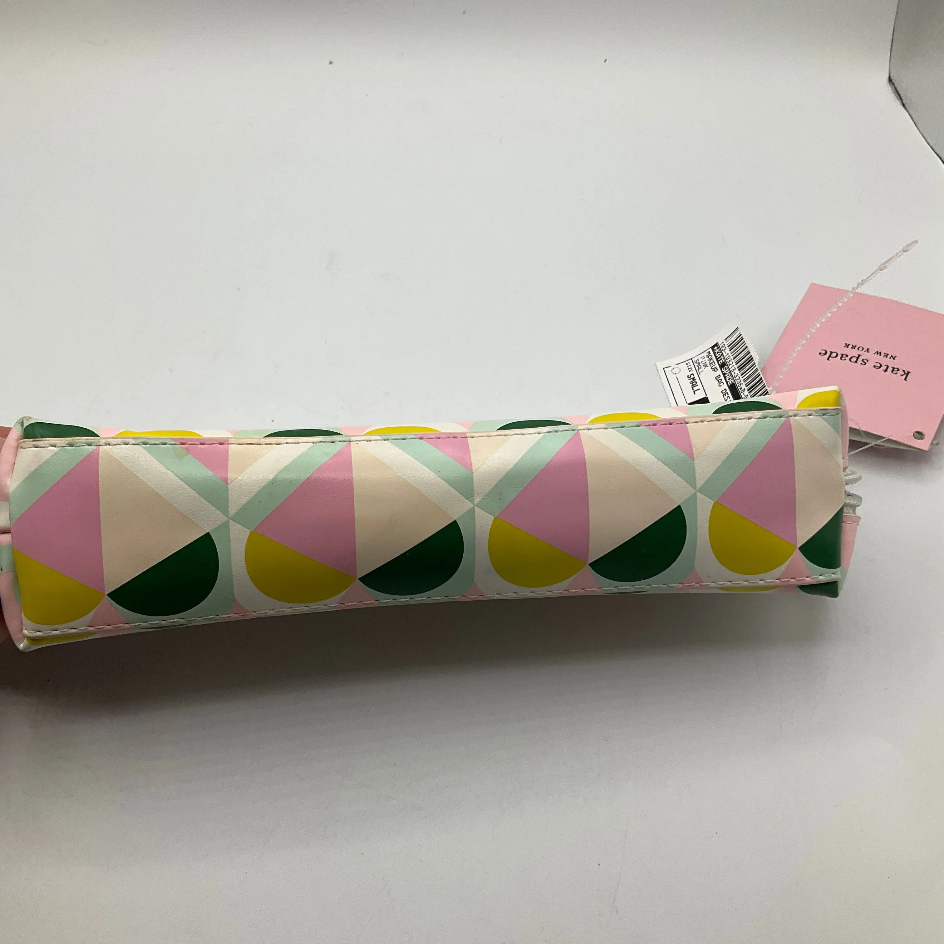 Makeup Bag Designer By Kate Spade, Size: Small