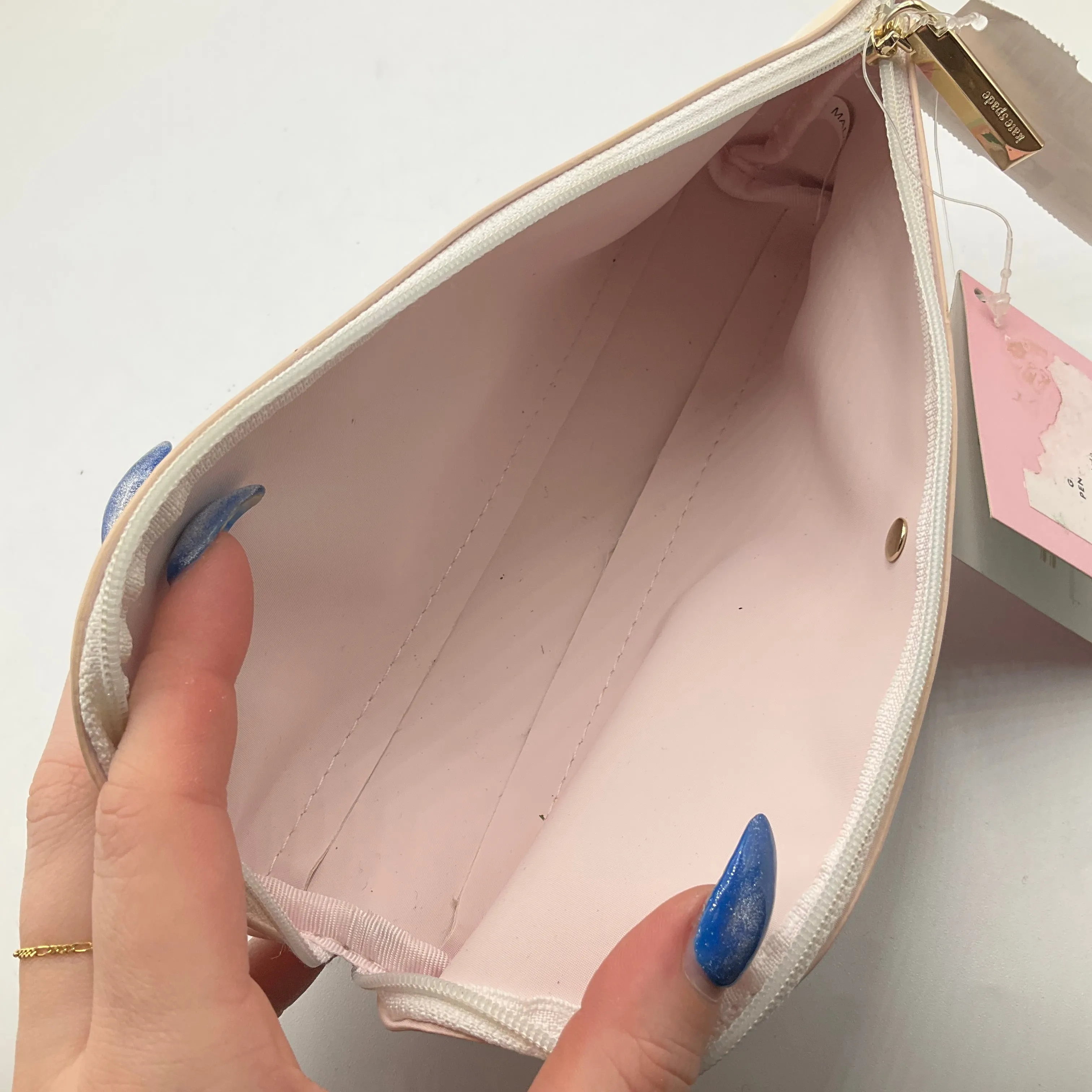 Makeup Bag Designer By Kate Spade, Size: Small