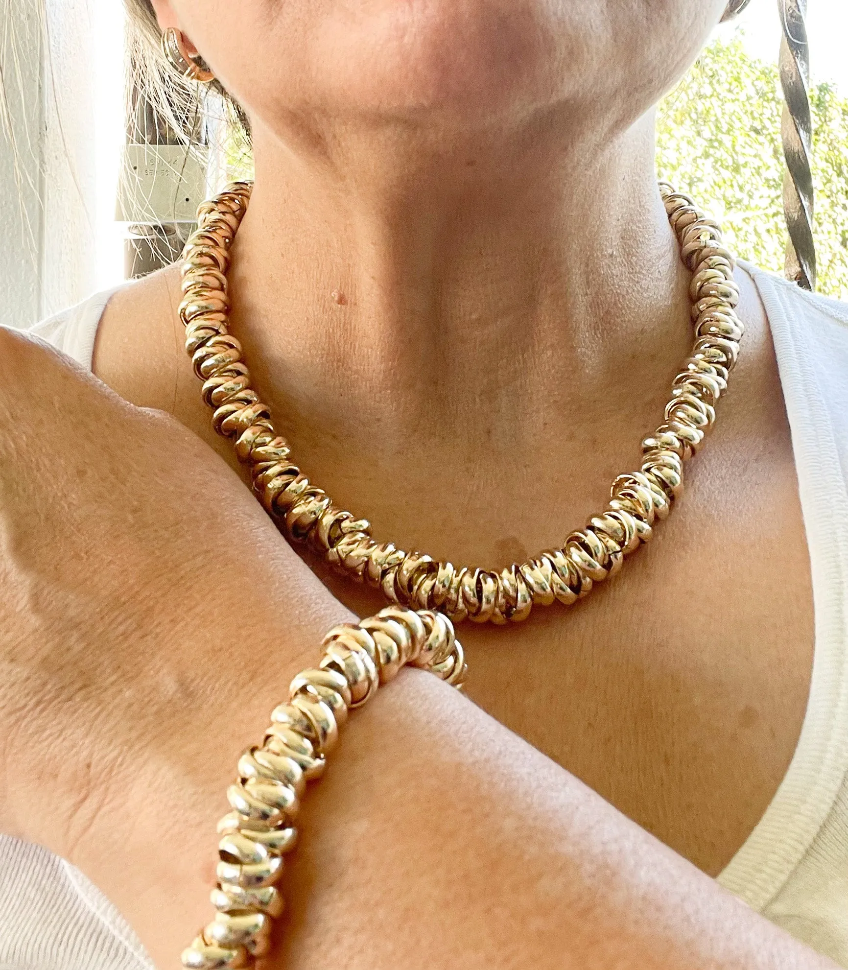 Manu necklace