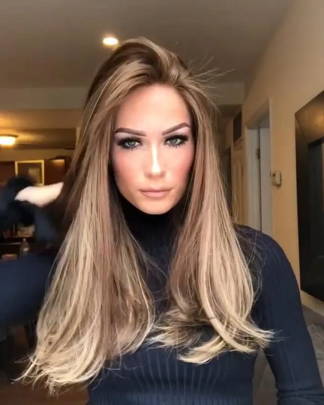 Medium long blond