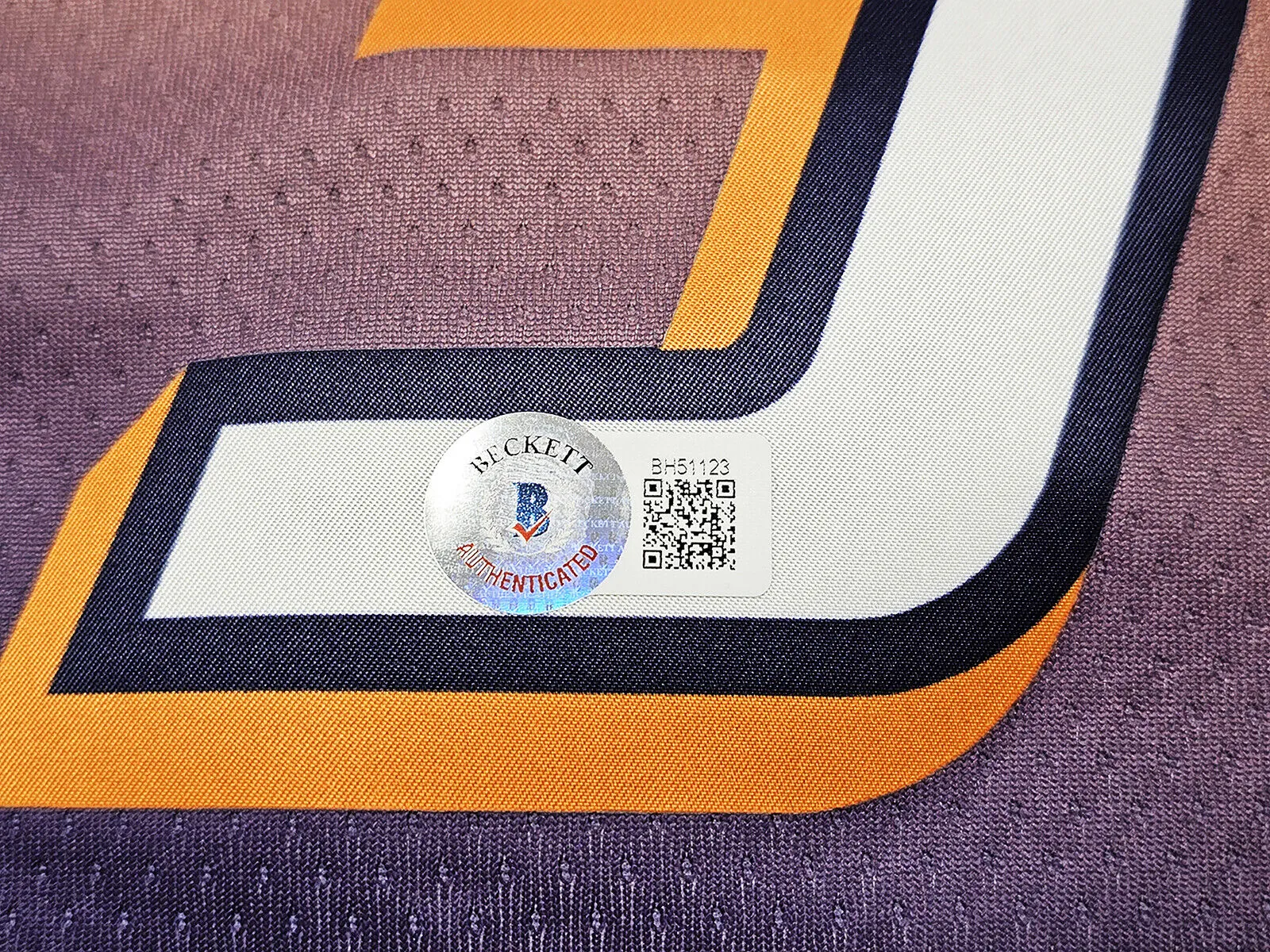 MERCURY DIANA TAURASI AUTOGRAPHED PURPLE NIKE JERSEY L BECKETT QR 214838