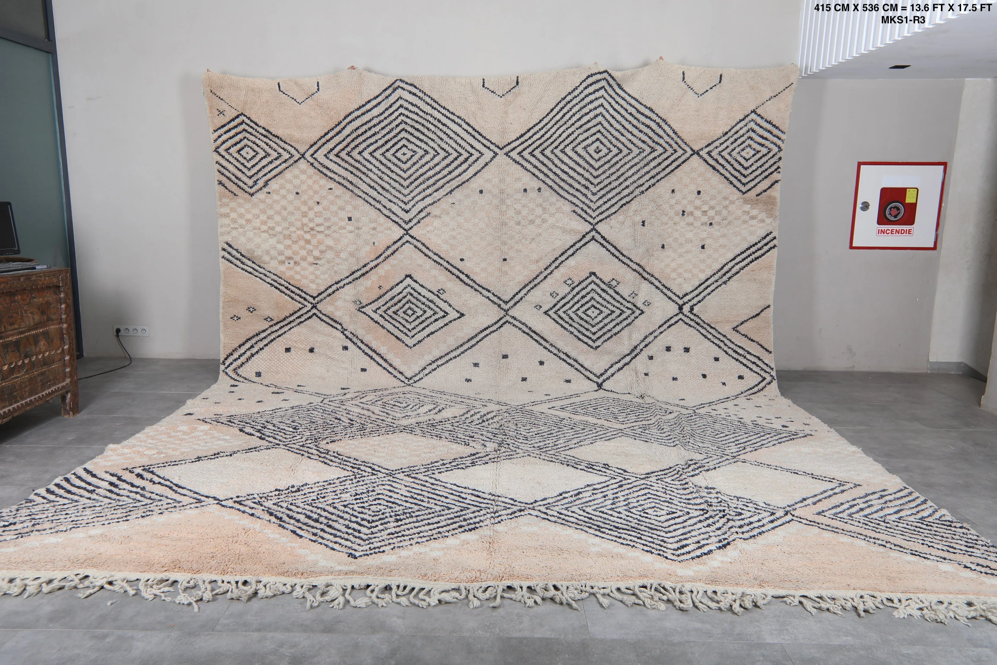 Moroccan Berber Rug - 13.6 x 17.5 Feet | Oversized Handmade Carpet