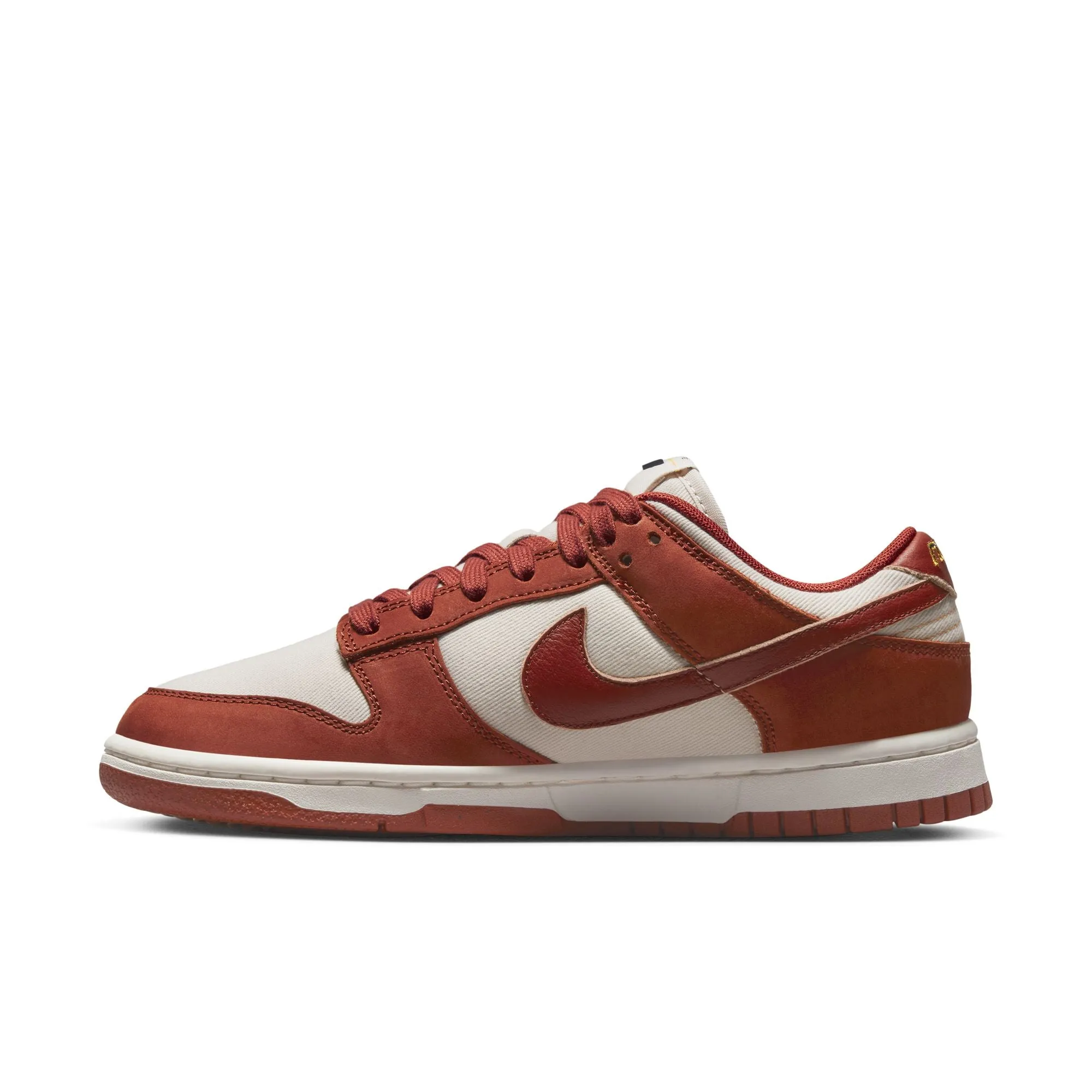 NIKE DUNK LOW LX NBHD