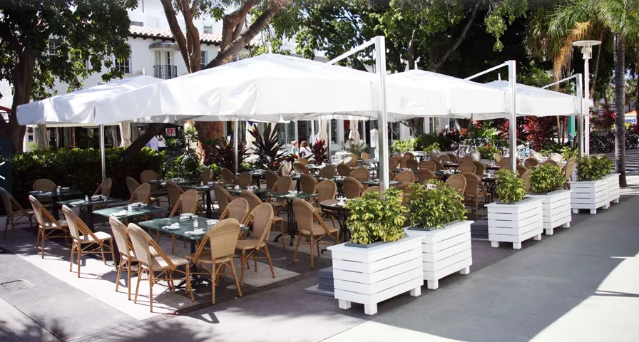 Ocean Master MAX Single Cantilever Umbrella - TUUCI