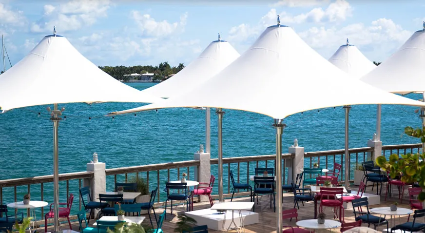 Ocean Master MAX Single Cantilever Umbrella - TUUCI