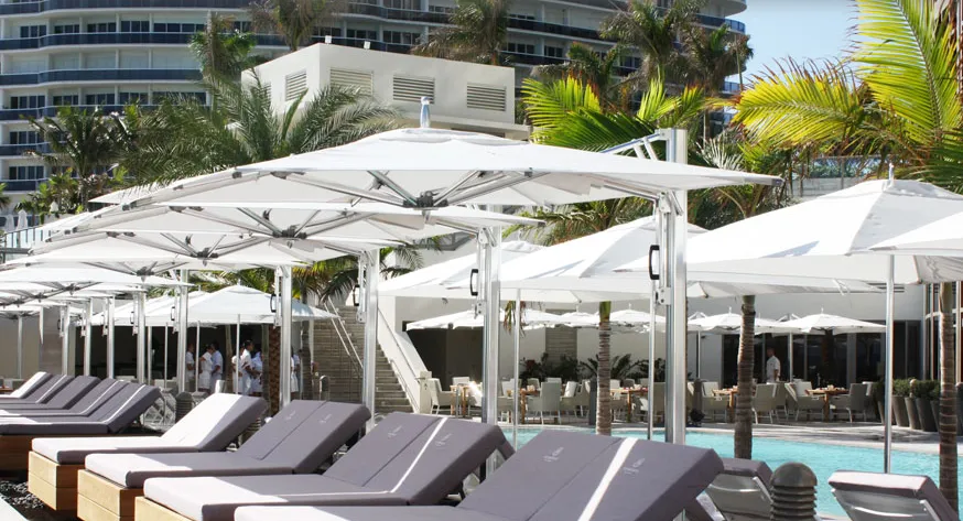 Ocean Master MAX Single Cantilever Umbrella - TUUCI