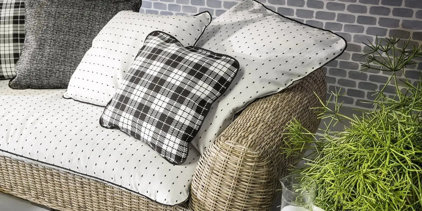 Panda 01 Outdoor Sofa