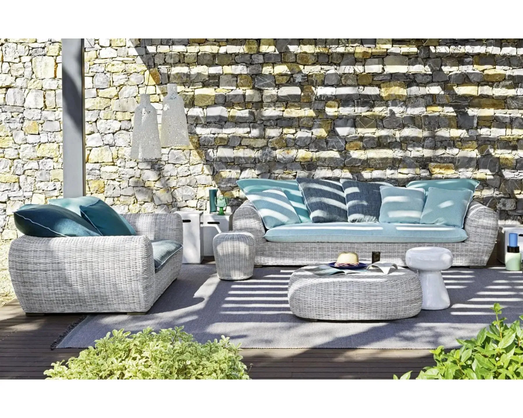Panda 02 Outdoor Sofa