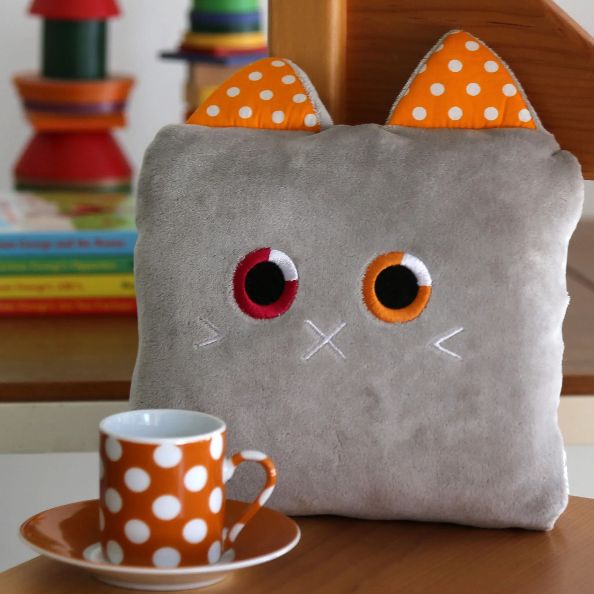 Poketti Plushies Series1 Roxi the Kitty