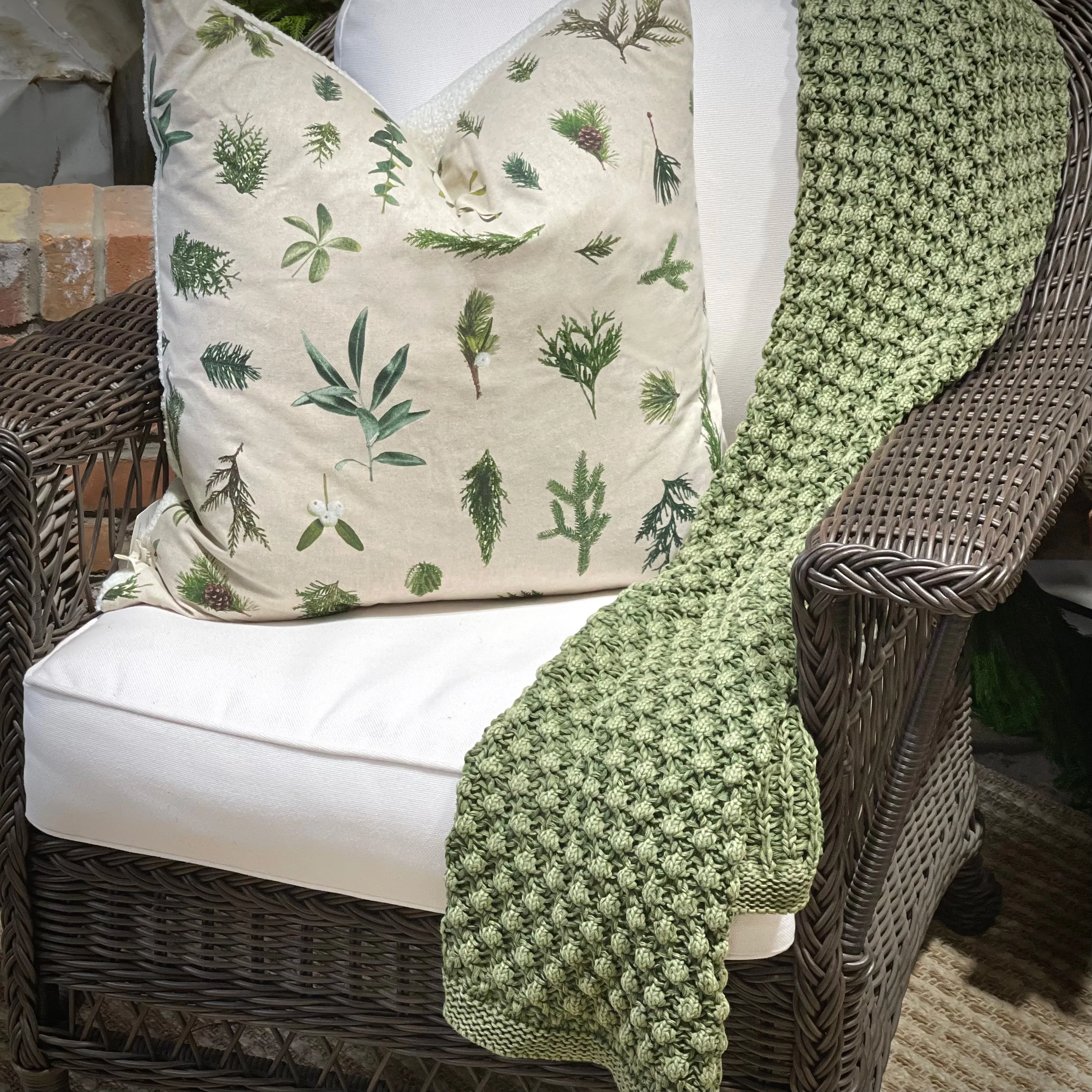 Popcorn Knit Cotton Throw - Green