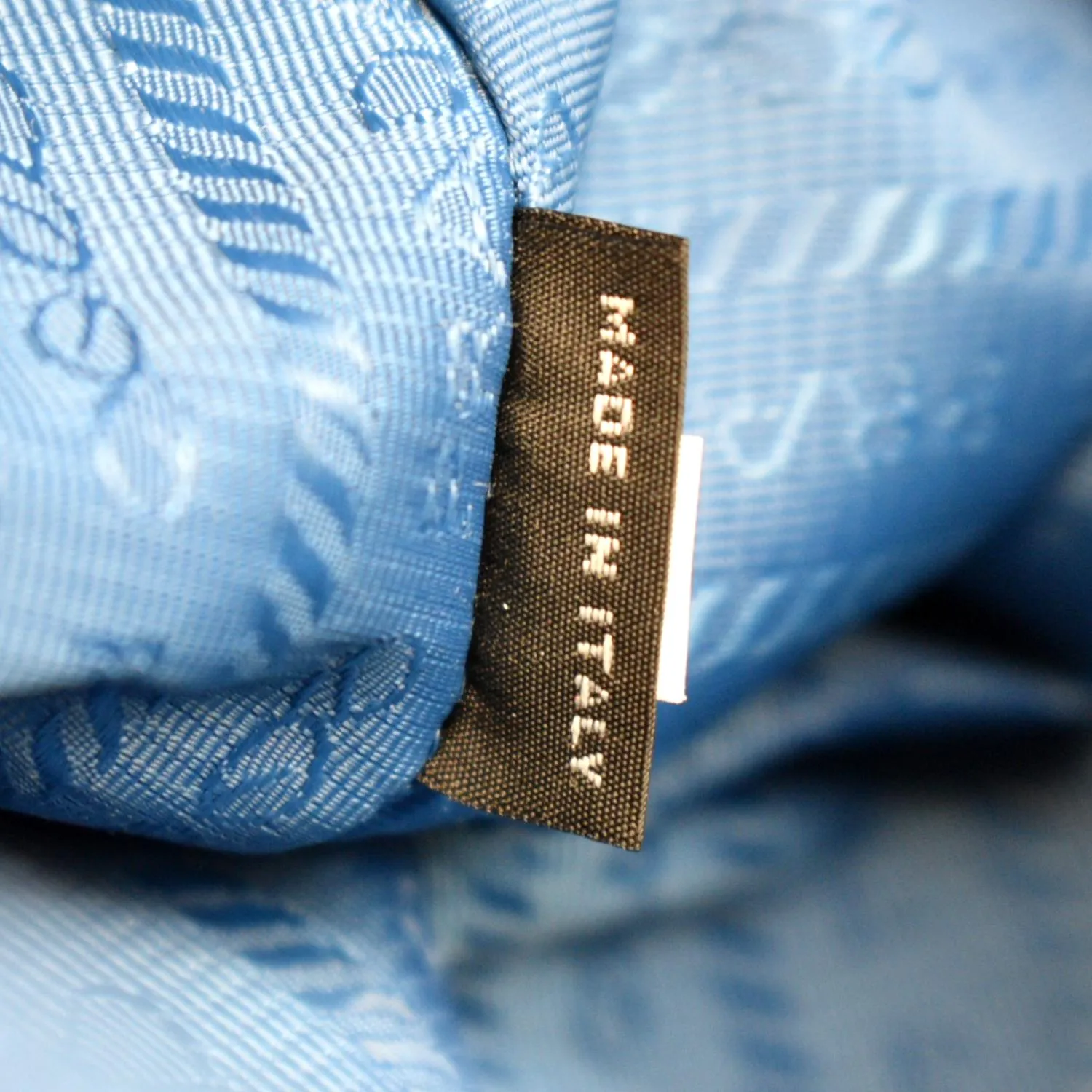 PRADA Re-Edition 2000 Nylon Hobo Bag Blue