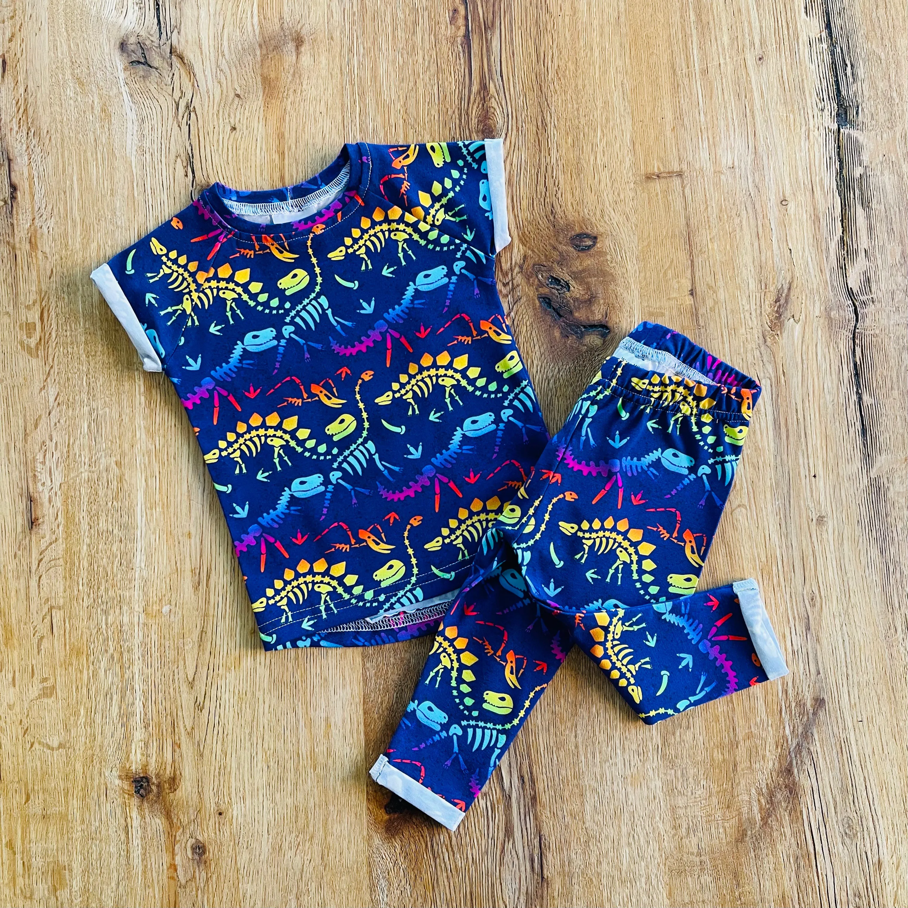 Rainbow Dinos Outfit Bundle