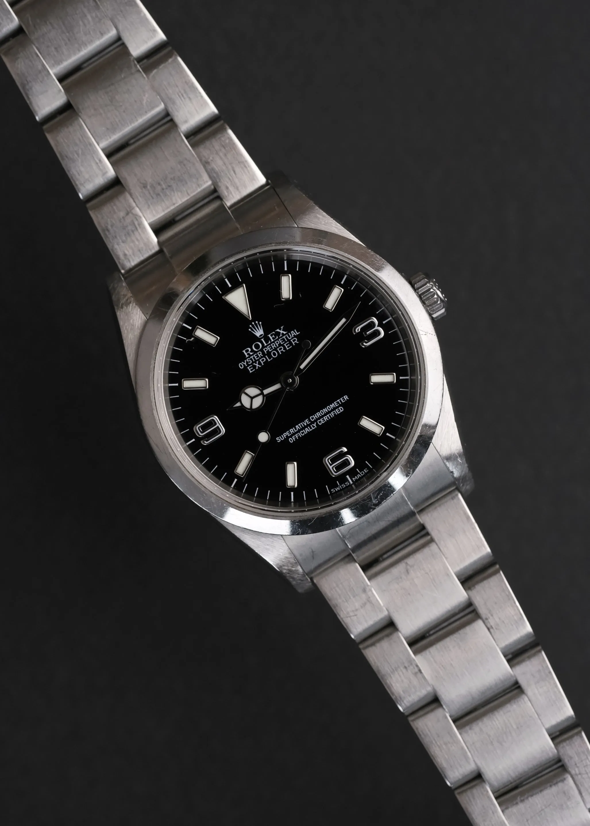 Rolex Explorer i 114270 - D Serial 2005/6