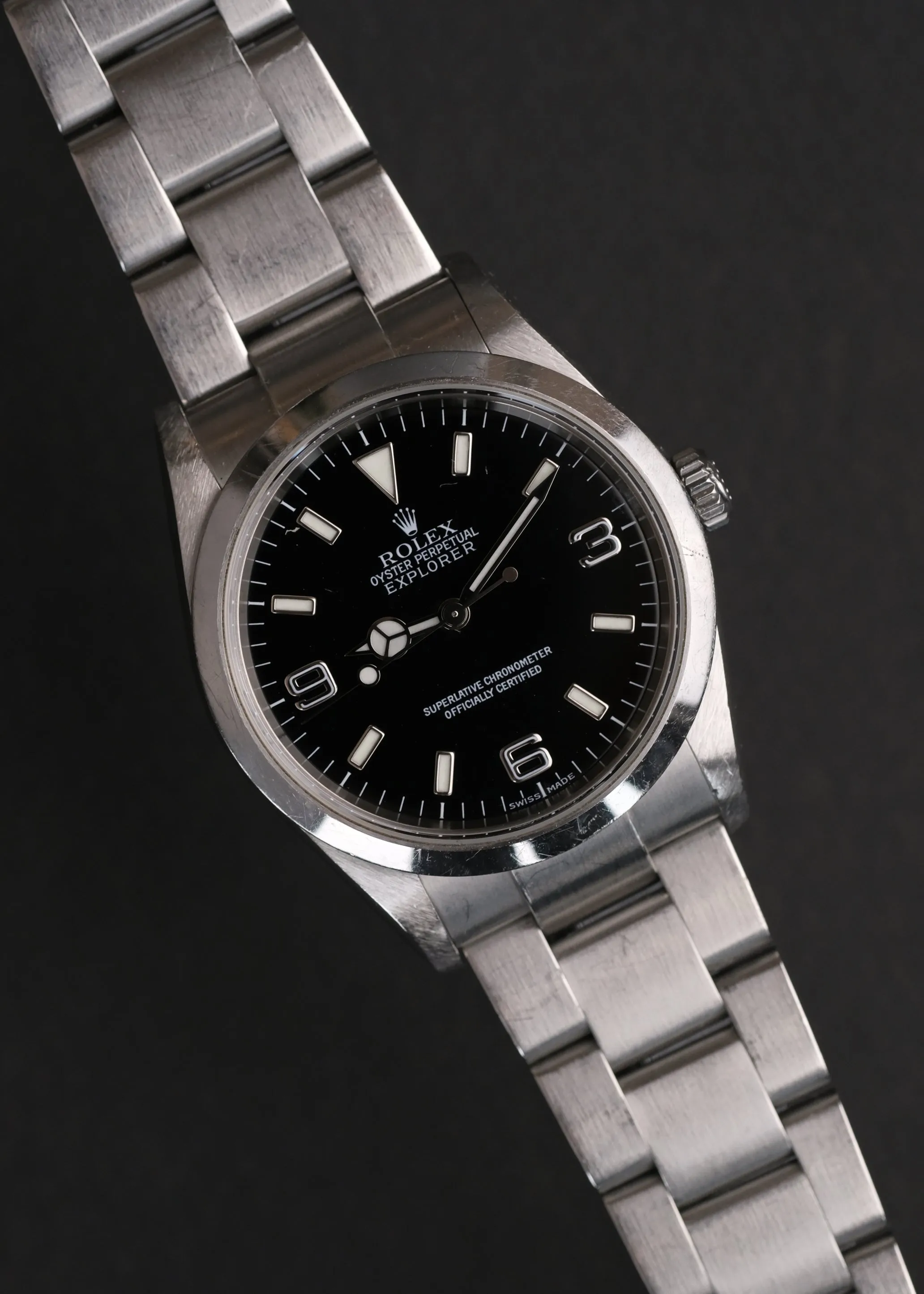 Rolex Explorer i 114270 - D Serial 2005/6