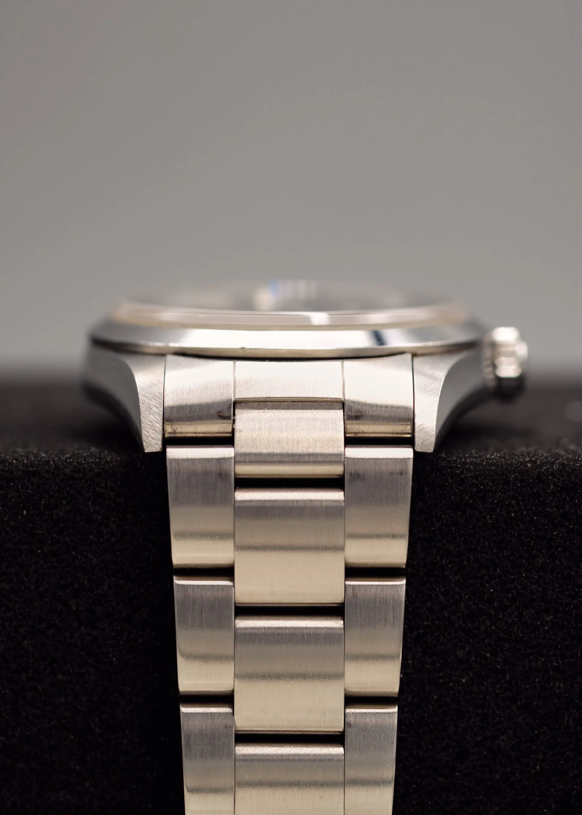 Rolex Explorer i 14270 Cream Patina Dial - 1998