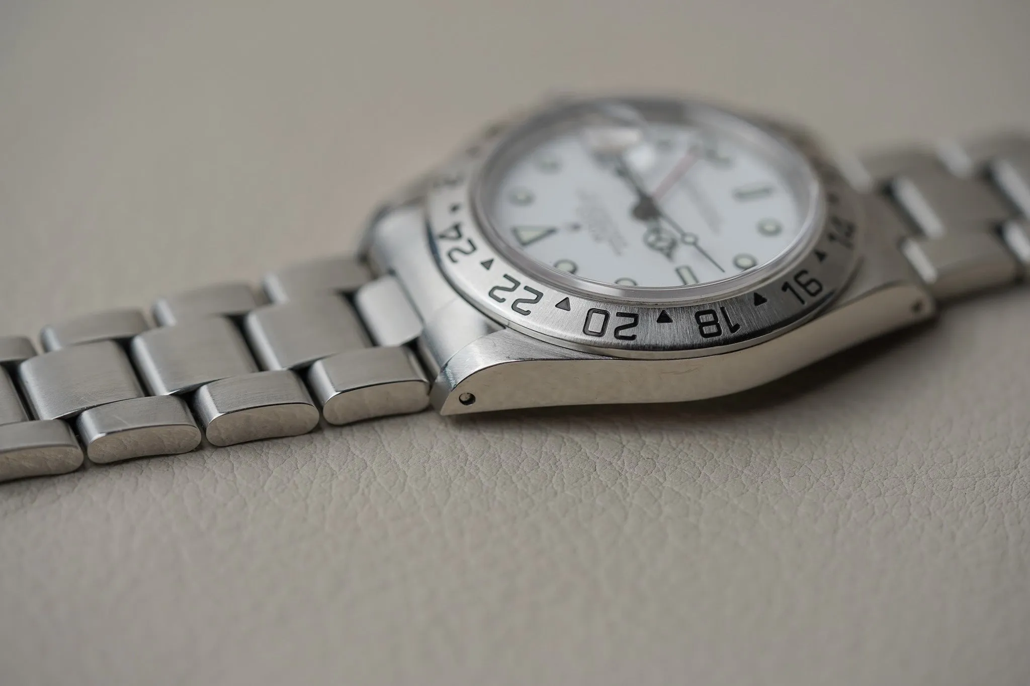Rolex Explorer II 16570 Polar