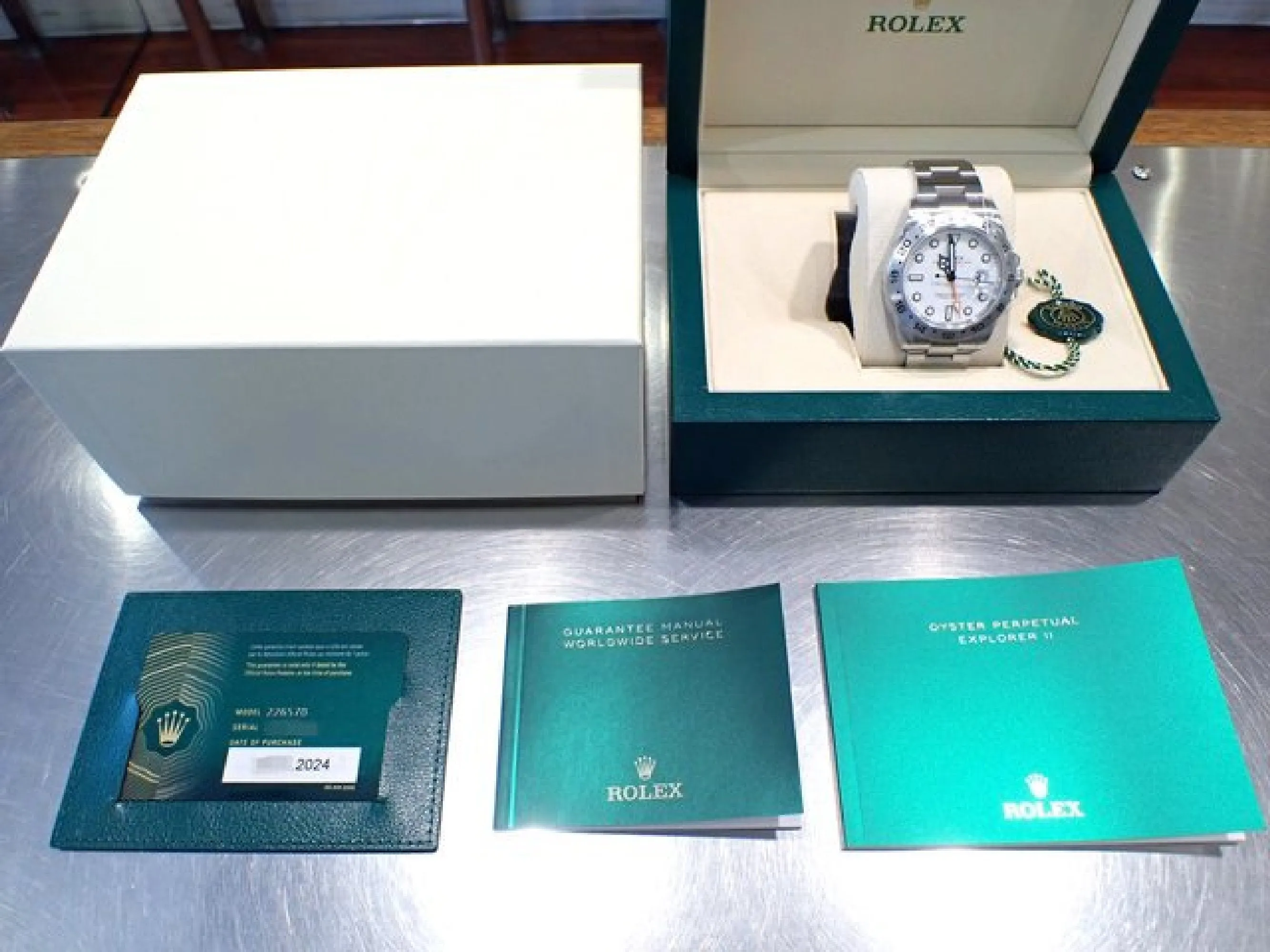 ROLEX EXPLORER II white Dial Ref.226570 Mens 182015081