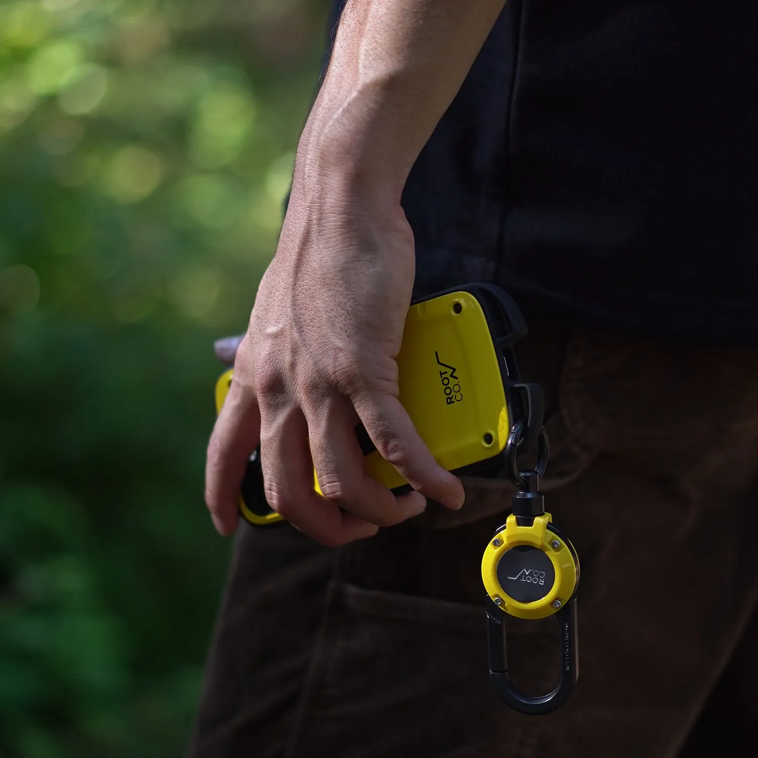 ROOT CO. | ルート　[iPhone15Pro専用]GRAVITY Shock Resist Case Rugged.