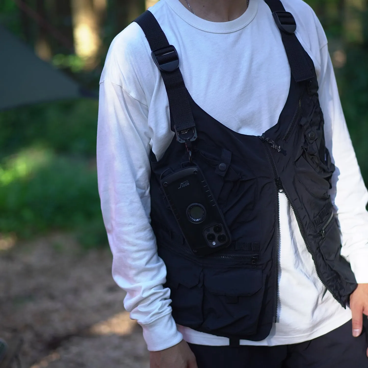 ROOT CO. | ルート　[iPhone15Pro専用]GRAVITY Shock Resist Case Rugged.