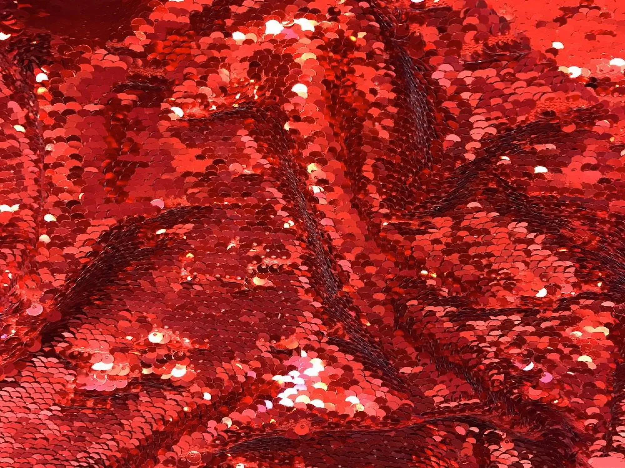SEQUIN DRAPE - RED