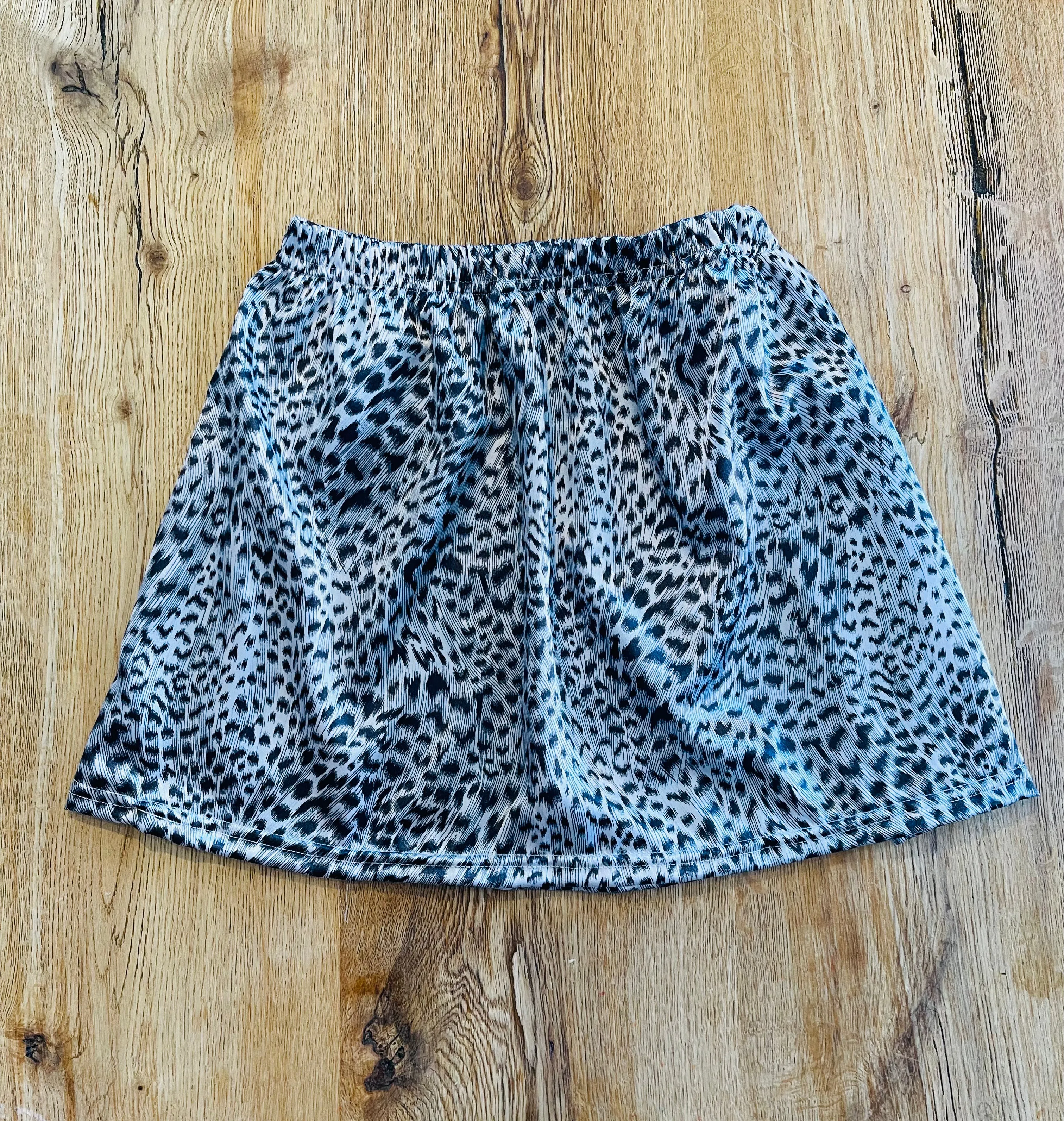 Silk feel Snow Leopard Circle Skirt