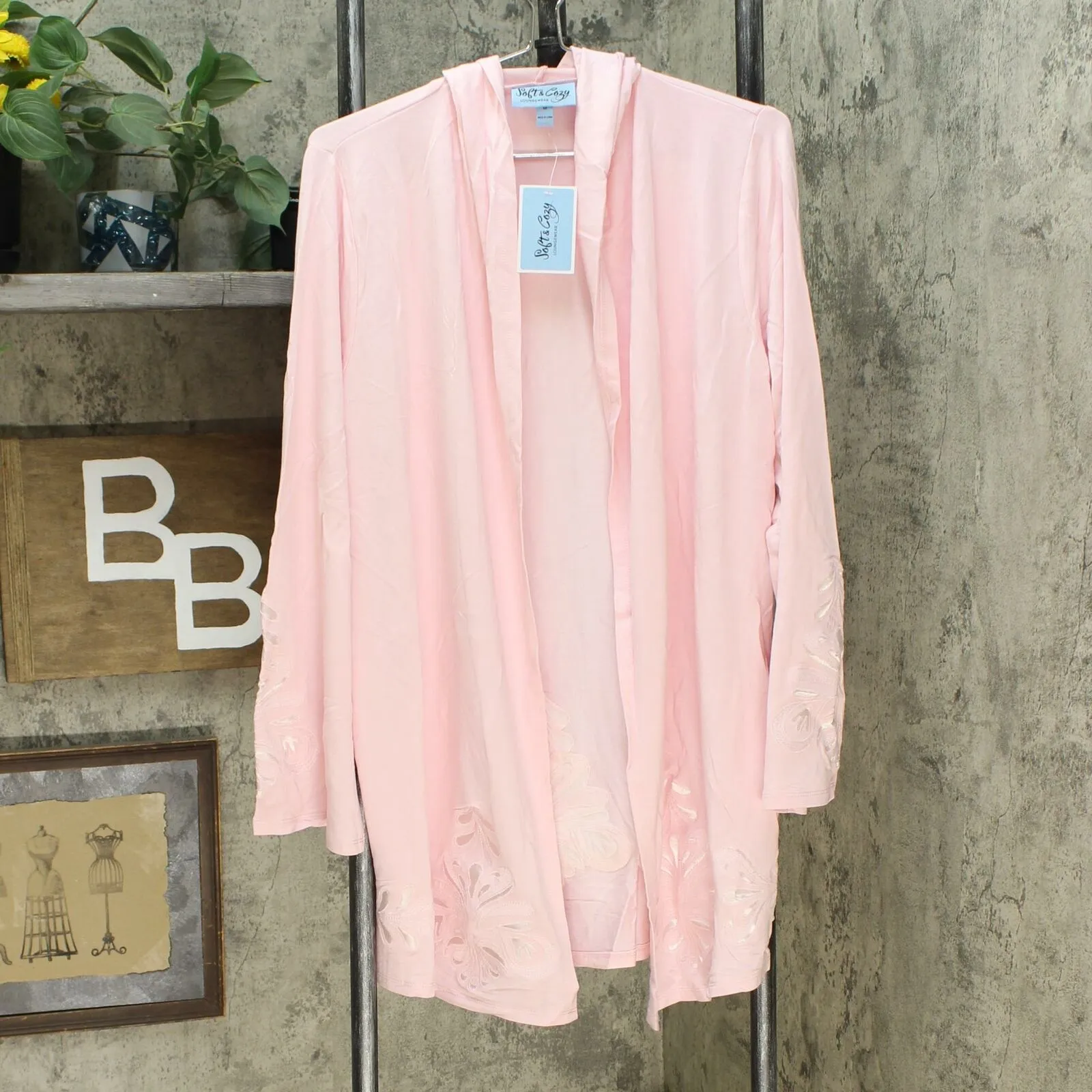 Soft & Cozy Cool Women's Embroidered Hooded Cardigan