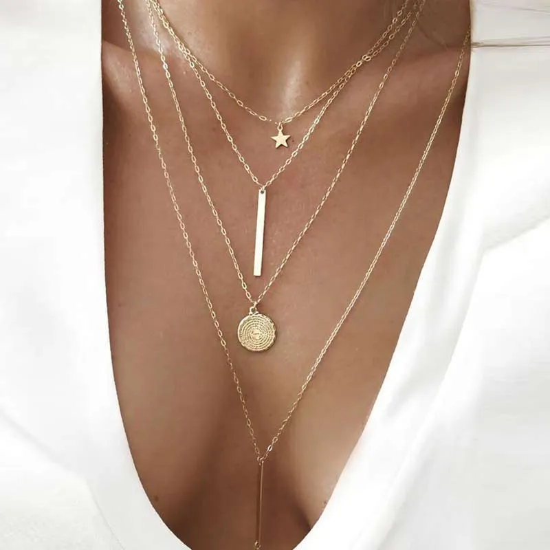 Star Pattern Layered Pendant Chain Necklace