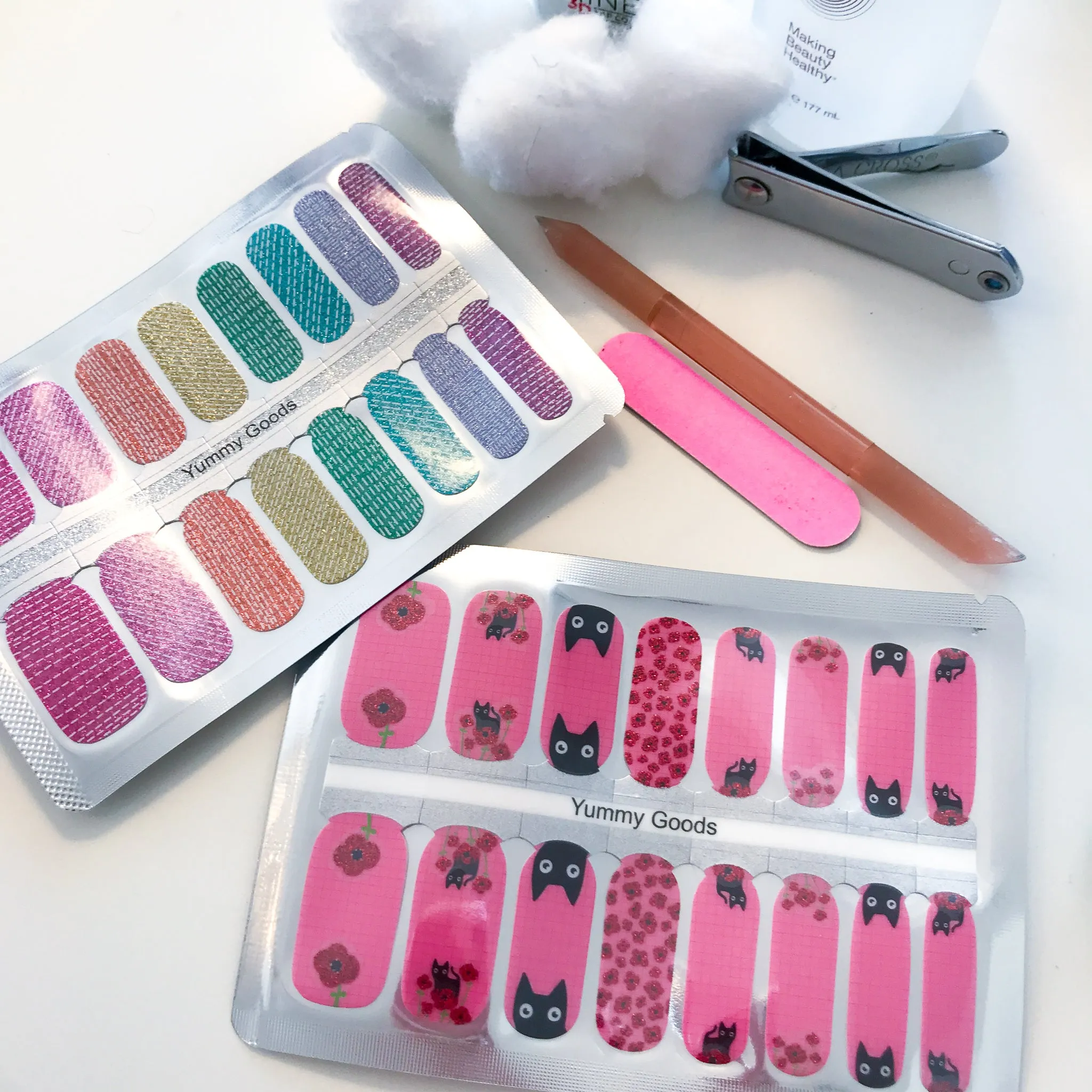 STITCHY - yummygoods exclusive! nail wraps (glitter!)