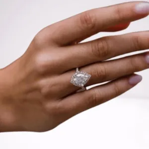 Stunning Yellow Gold Halo Pear Cut Elegant Engagement Ring