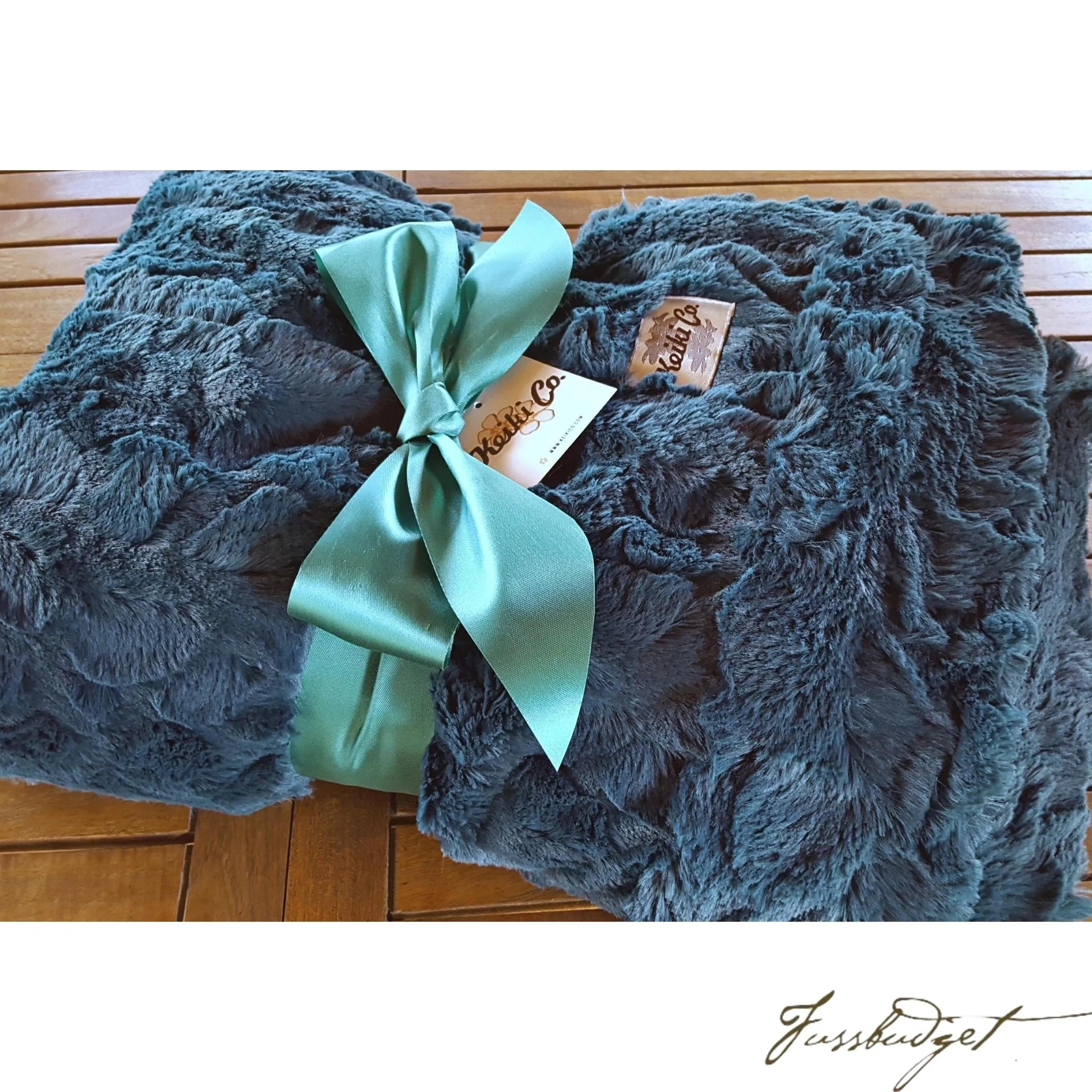 TEAL BELLA COUTURE THROW