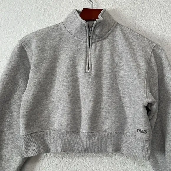 Tna Aritzia Cozy Fleece 1/4 Zip Crop Sweatshirt