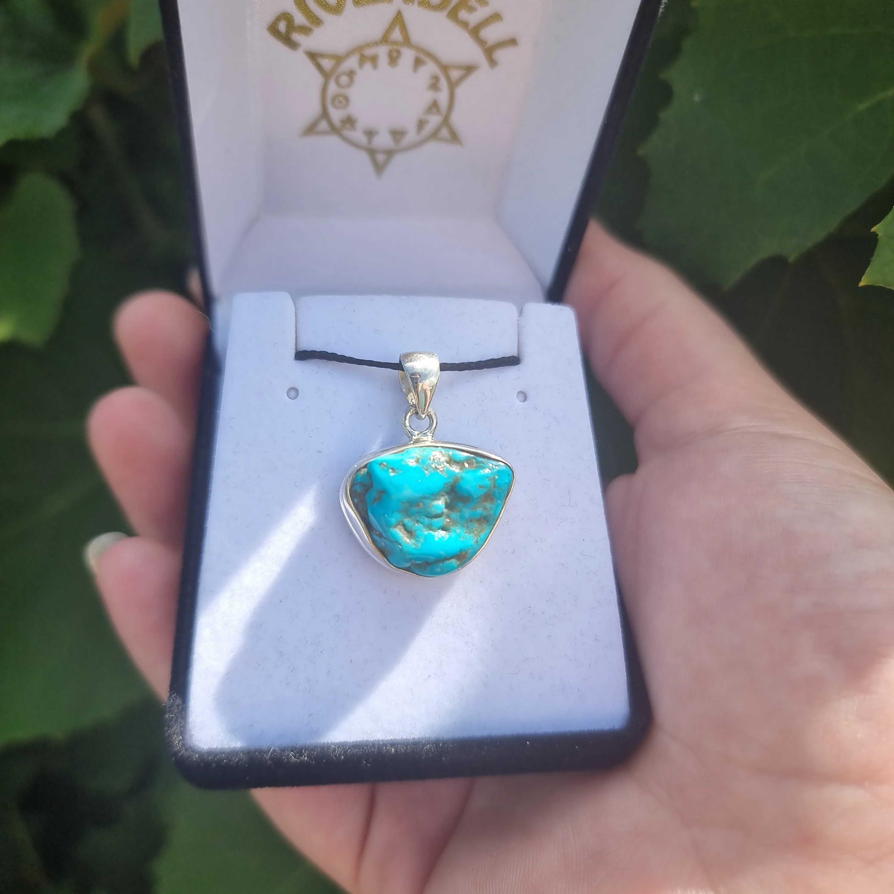 Turquoise pendant collection