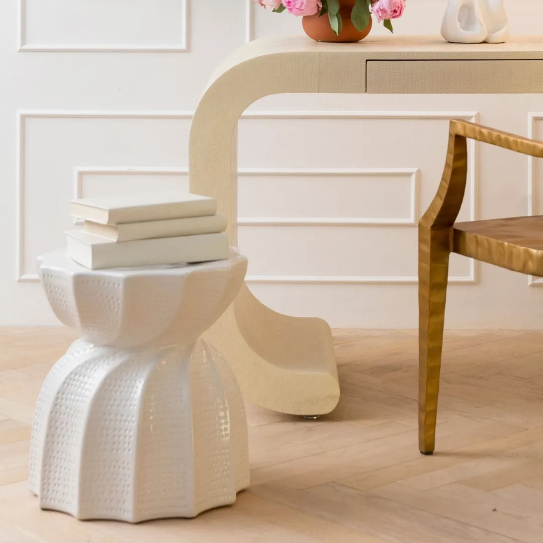 Twyst Stool