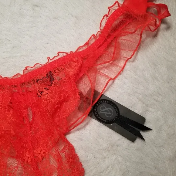Victoria's Secret Designer Collection Red Panty❤