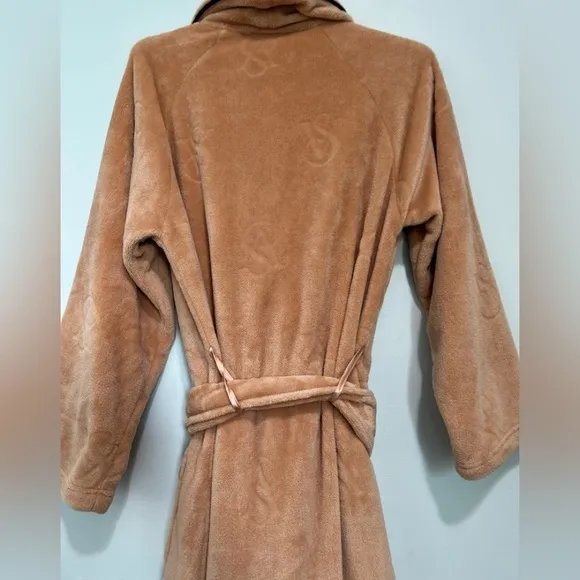 Vtg Victoria Secret Long Plush Robe VP