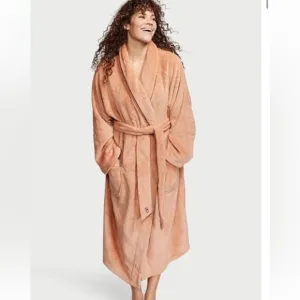 Vtg Victoria Secret Long Plush Robe VP