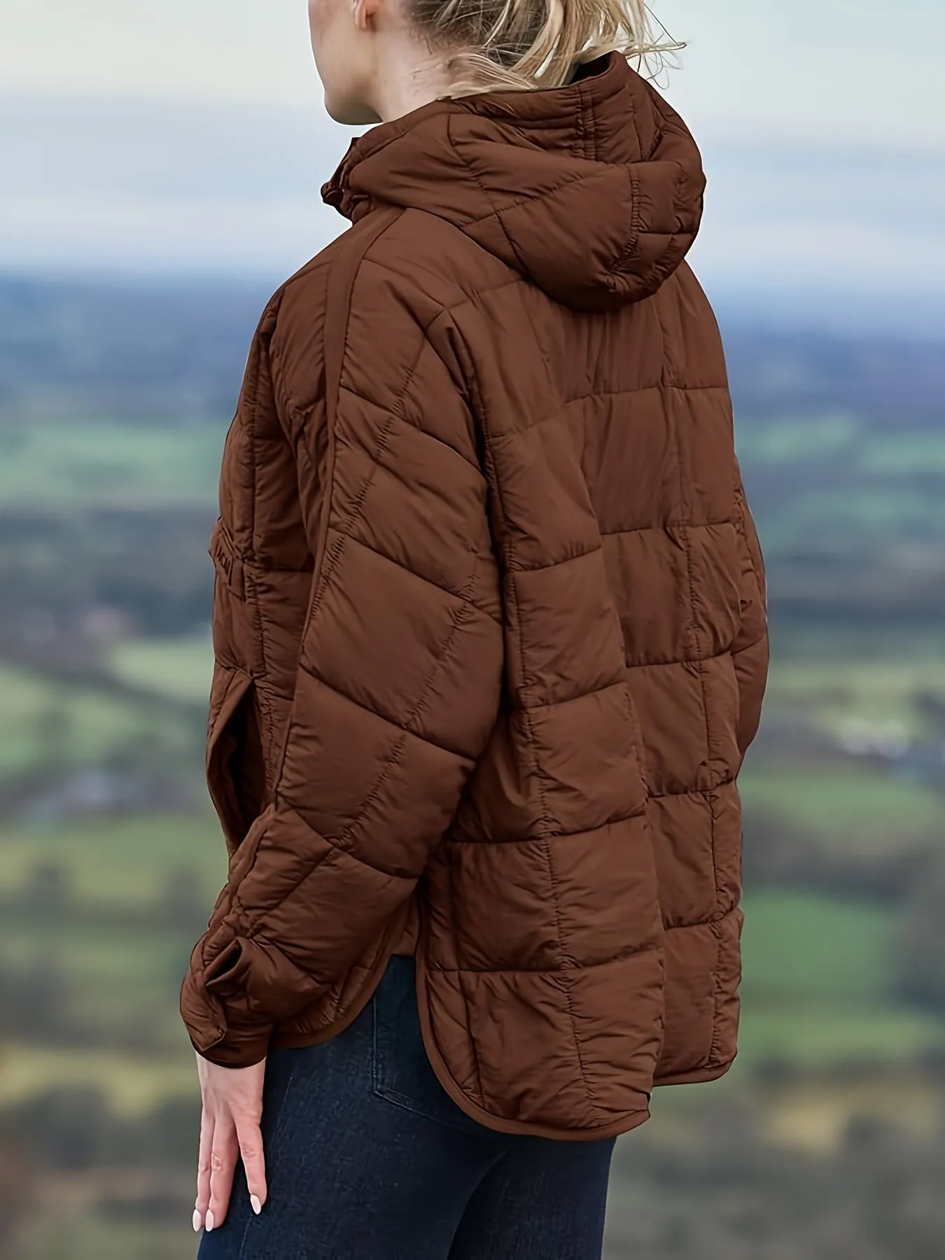 Womens Oversized Quilted Hooded Pullover Jacket