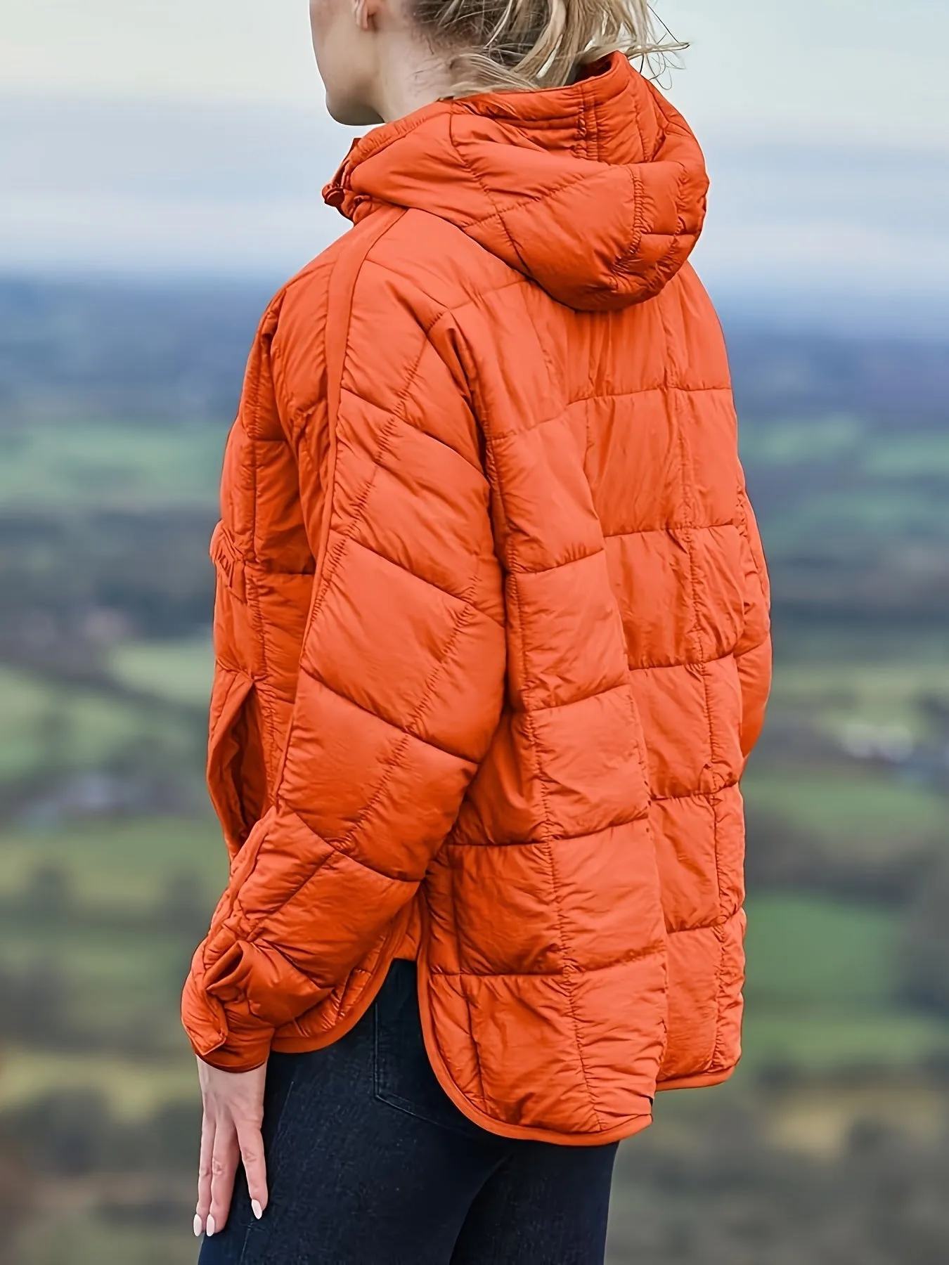Womens Oversized Quilted Hooded Pullover Jacket