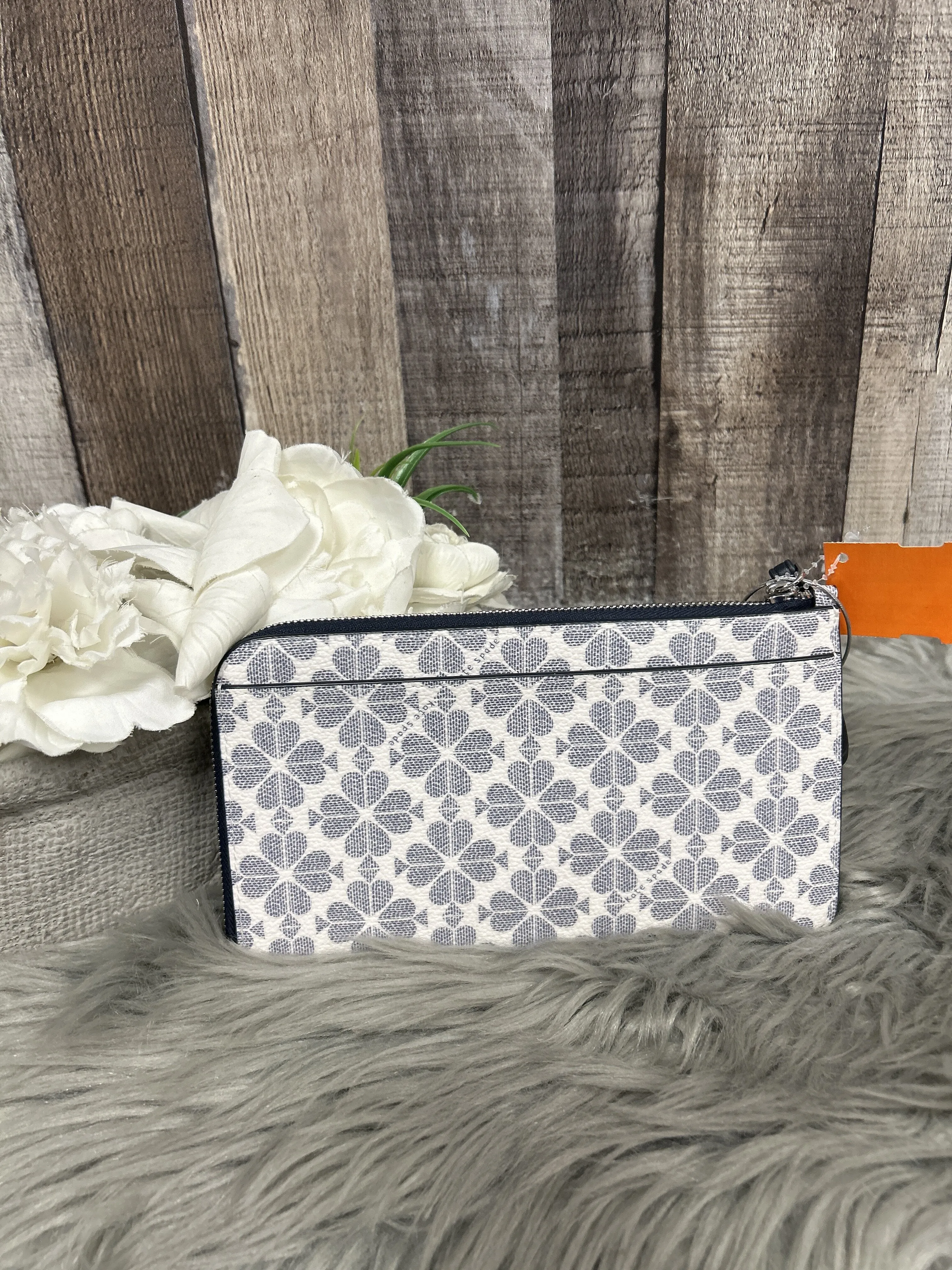 Wristlet Designer By Kate Spade  Size: Medium
