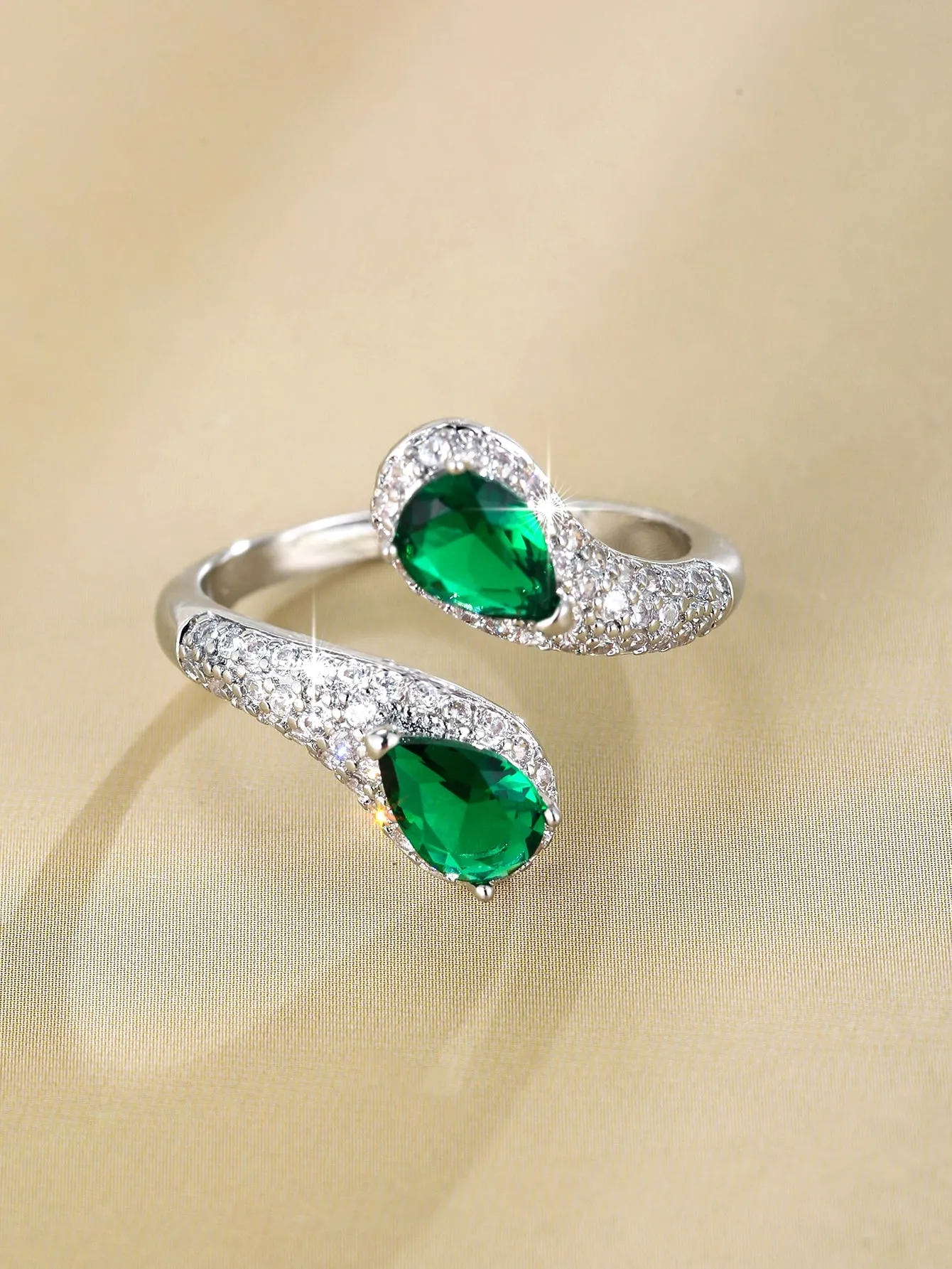 Zircon Water-drop Decor Cuff Ring  - Silver - FD ⚡